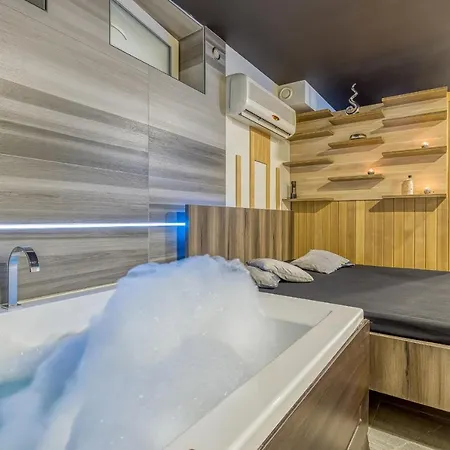 빌라 Pool & Whirlpool Art Trebnje