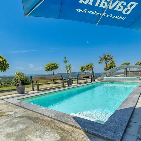Villa Pool & Whirlpool Art Trebnje