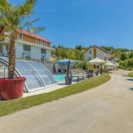 Вилла Pool & Whirlpool Art *