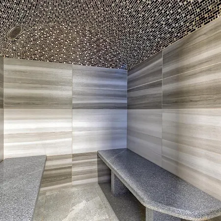 Pool & Whirlpool Art Trebnje