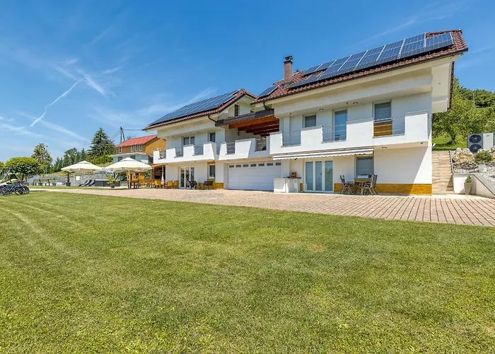 Pool & Whirlpool Art *