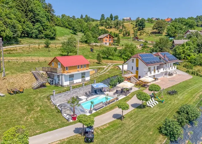 Pool & Whirlpool Art